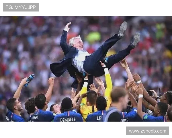 足球明星帅咔咔的传奇之路与荣耀时刻揭秘