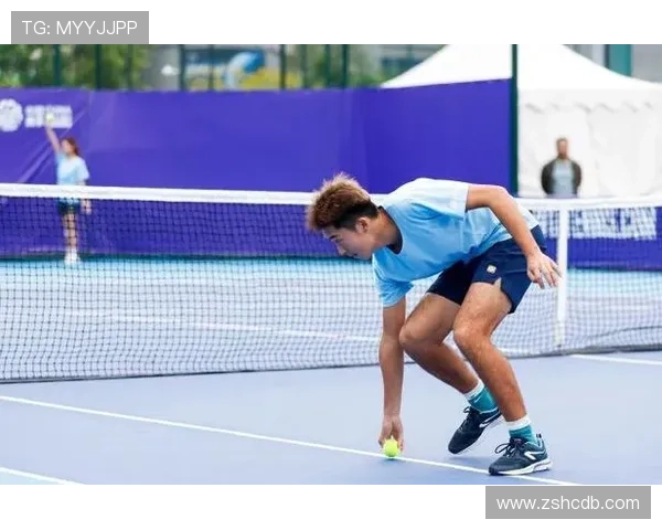 广州网球队团队协作引发热议球员间配合与沟通问题亟待解决 广州网球队团队协作引发热议球员间配合与沟通问题亟待解决