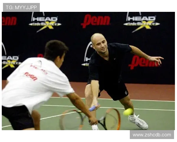 网球盛事揭秘:深入了解上海网球队的耐力训练与竞技精神 网球盛事揭秘:深入了解上海网球队的耐力训练与竞技精神